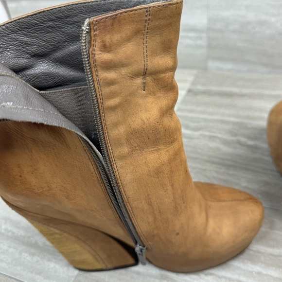 Vic Matie Platform Wood Wedge Side Zip Leather Boots Size 37 US 6.5 - Picture 11 of 14